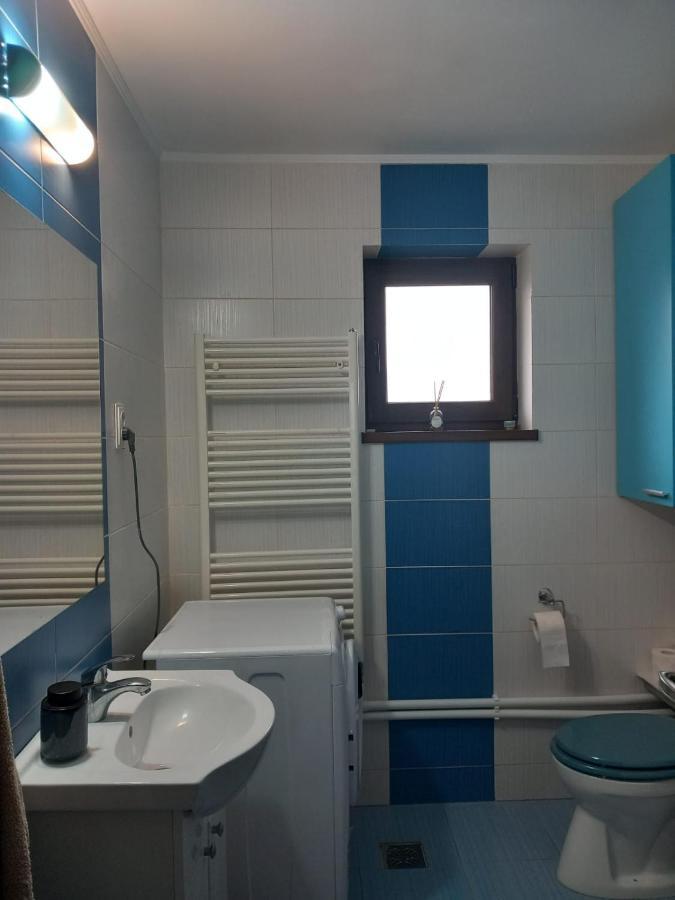 Casuta Din Deal Târgu Neamț Buitenkant foto